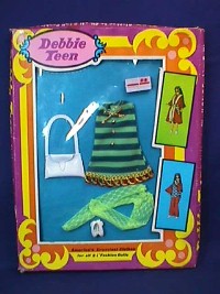 Debbie Teen -Green mini
