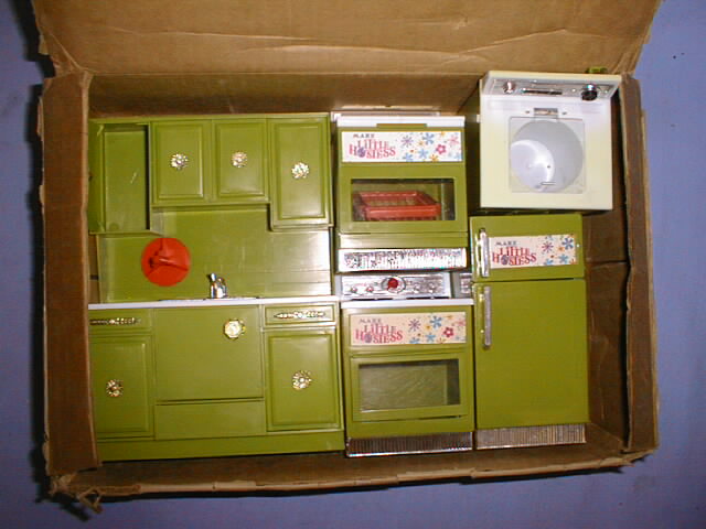 Montgomery Wards kitchen set