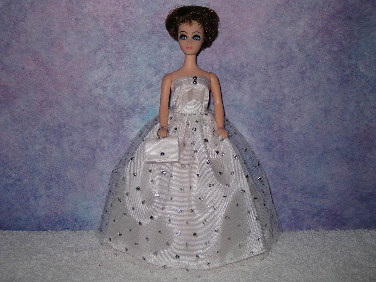 CRYSTAL gown with purse