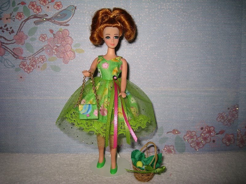 Green Dress with purse (Daphne)