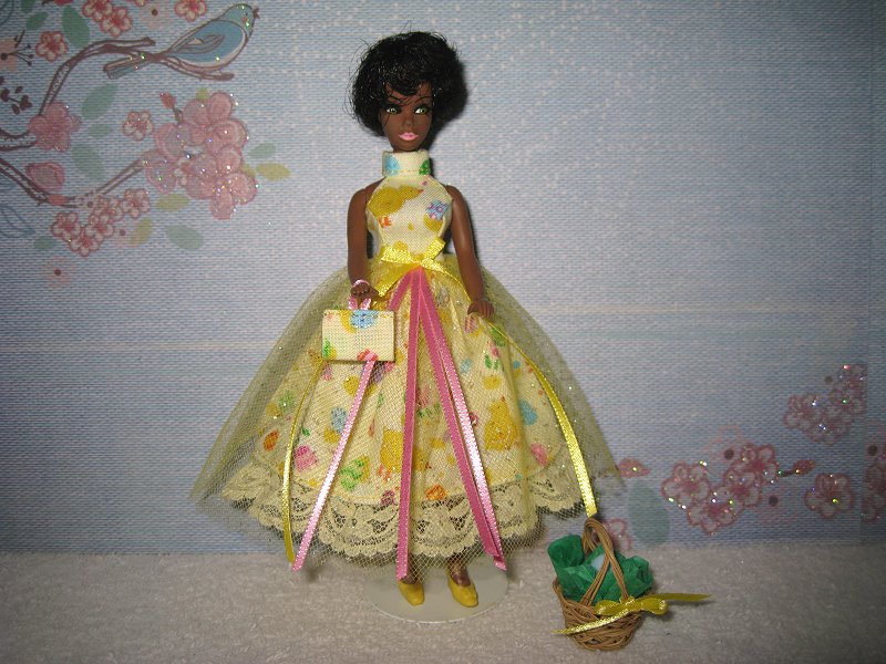 Yellow Tulle Dress with purse & basket (Dale)