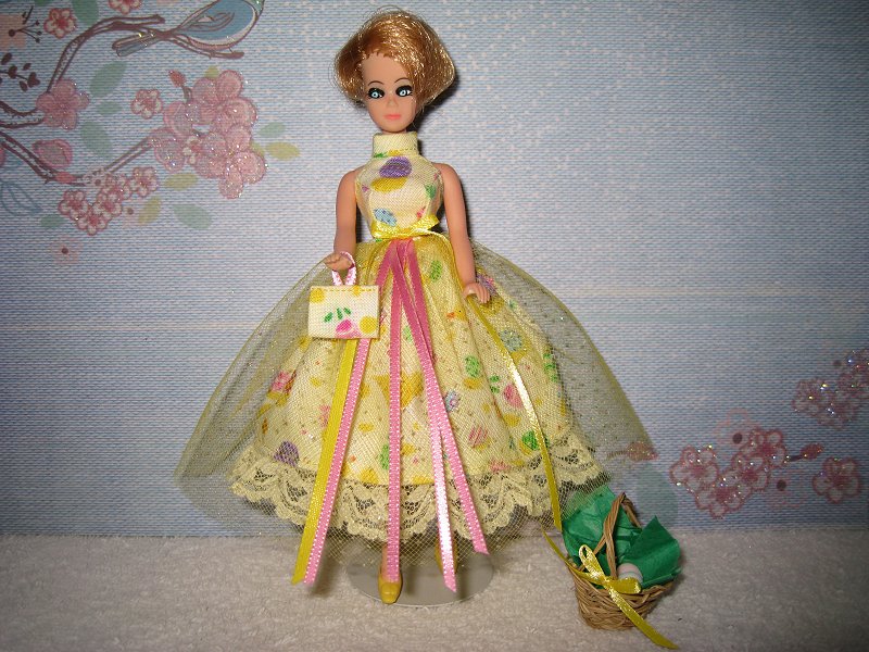 Yellow Tulle Dress with purse & basket (Jessica)