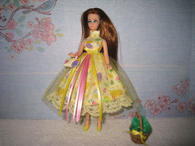 Yellow Tulle Dress with purse & basket