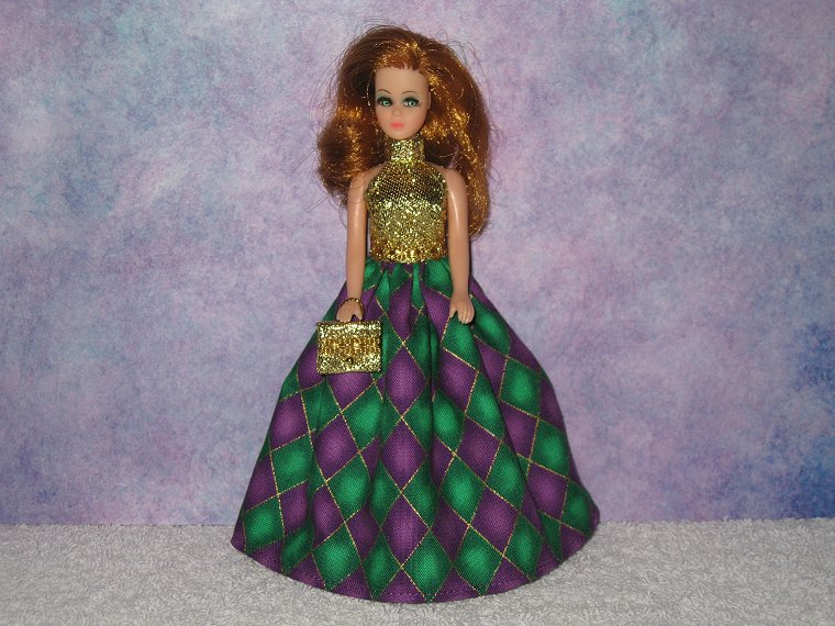 DOUBLE DIAMOND gown with purse