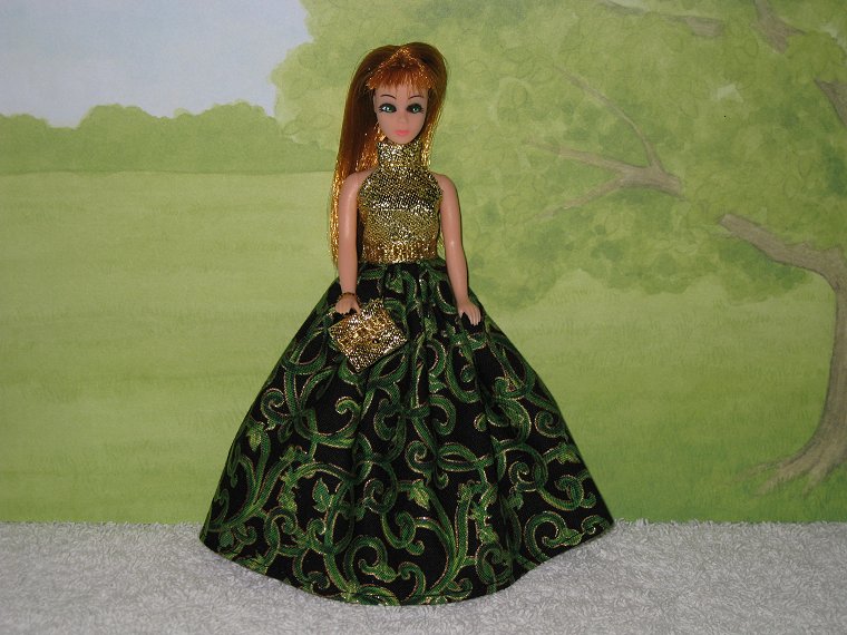 GREEN & BLACK gown with purse