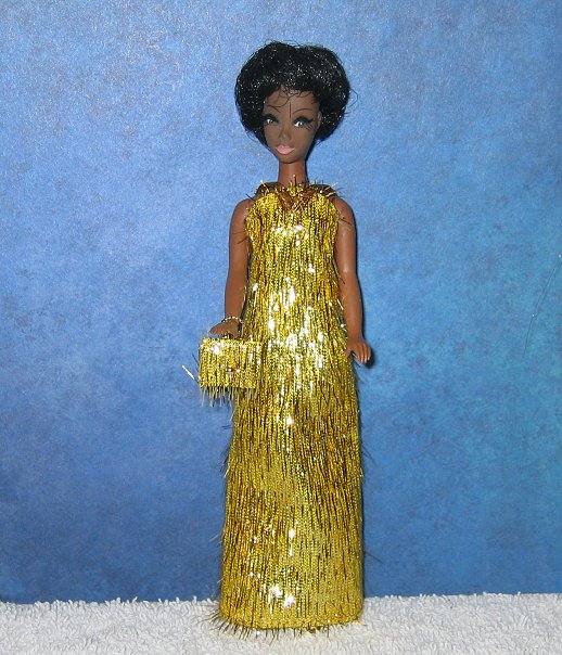 GOLD eyelash gown + purse 