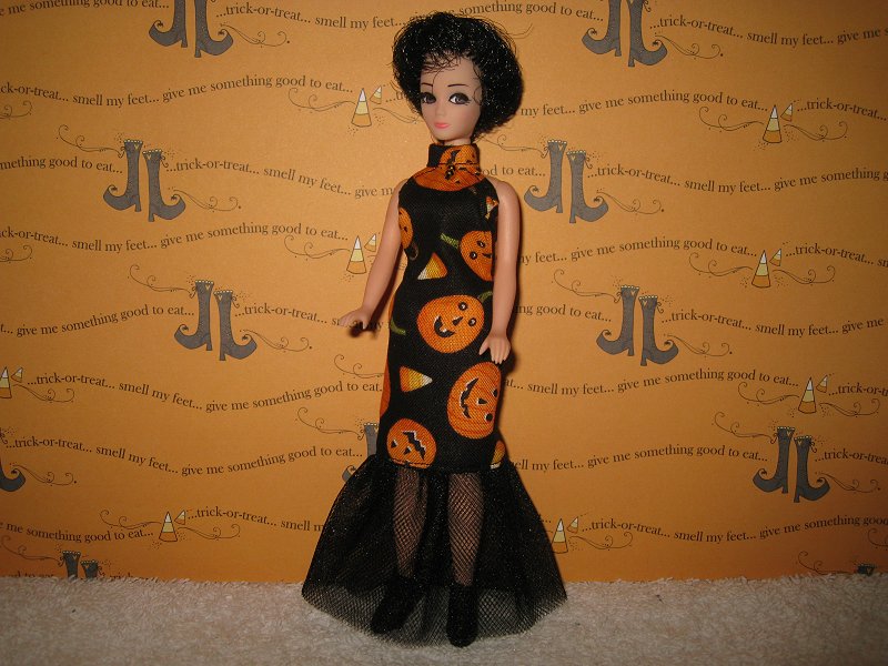 Pumpkin Party Slim tulle gown
