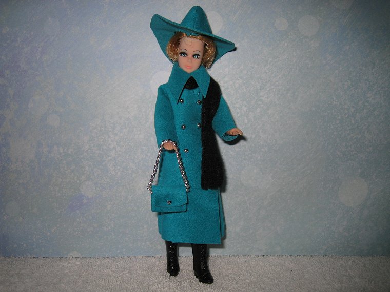 Turquoise with hat & purse