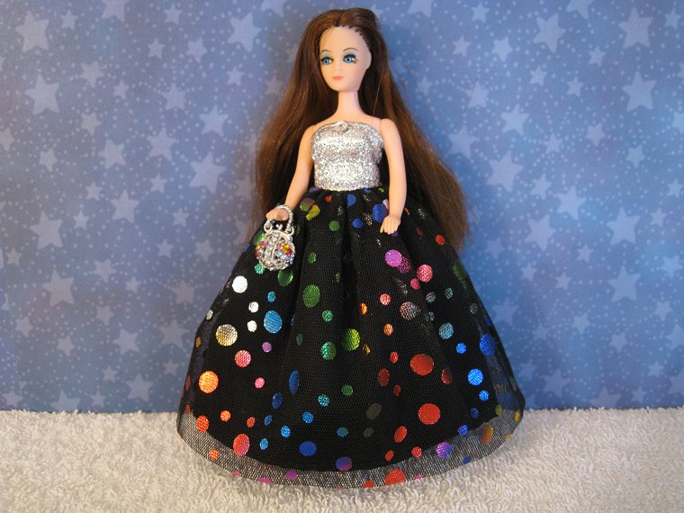 Rainbow Circles gown with Oval Purse